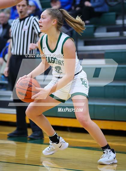 Thumbnail 1 in Rochester vs. Lake Orion (MHSAA District Final) photogallery.