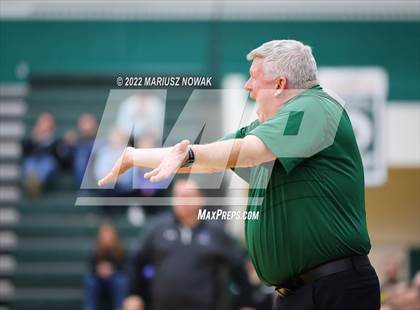 Thumbnail 2 in Rochester vs. Lake Orion (MHSAA District Final) photogallery.