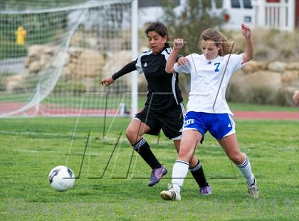 Thumbnail 2 in Cate vs Arroyo (CIF SS D7 Playoffs) photogallery.