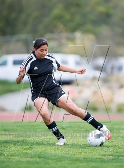 Thumbnail 3 in Cate vs Arroyo (CIF SS D7 Playoffs) photogallery.