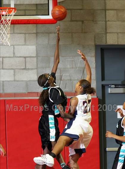 Thumbnail 2 in Canyon Springs vs. Colony (CIF SS D3-AA Final)  photogallery.
