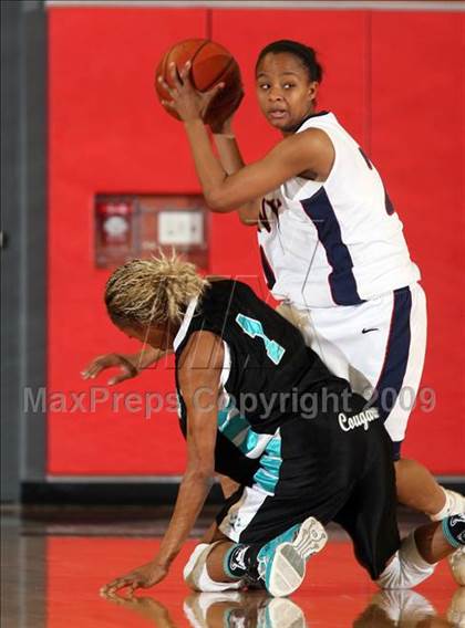 Thumbnail 3 in Canyon Springs vs. Colony (CIF SS D3-AA Final)  photogallery.