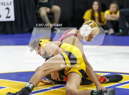 Thumbnail 1 in CIF State Boys Wrestling Championships (Semifinals) photogallery.