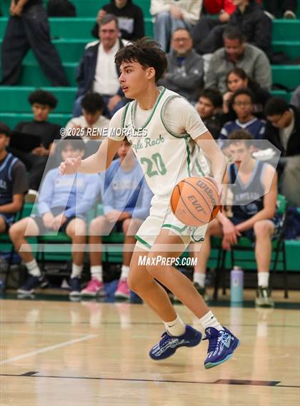Thumbnail 1 in Marshall vs Eagle Rock photogallery.