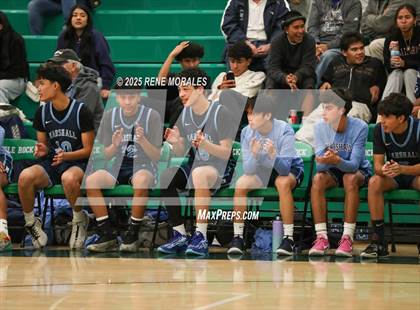 Thumbnail 1 in Marshall vs Eagle Rock photogallery.