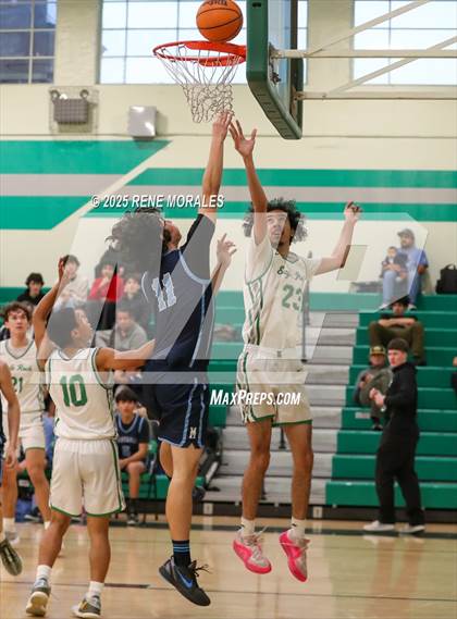 Thumbnail 1 in Marshall vs Eagle Rock photogallery.