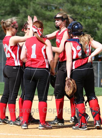 Thumbnail 1 in Cherokee vs Lenape photogallery.