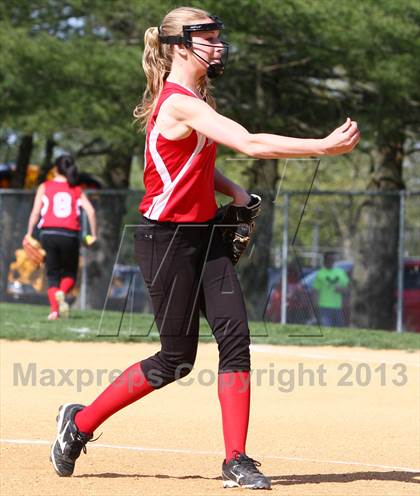 Thumbnail 3 in Cherokee vs Lenape photogallery.