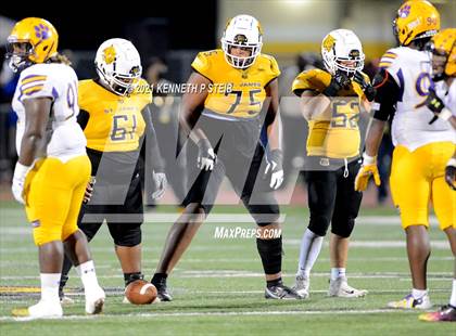 Thumbnail 1 in Edna Karr @ St. James photogallery.