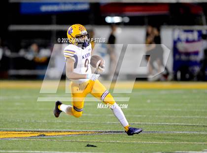 Thumbnail 1 in Edna Karr @ St. James photogallery.