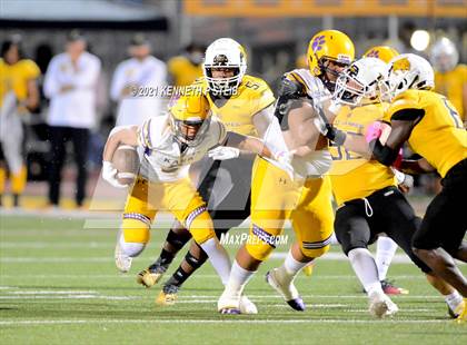 Thumbnail 1 in Edna Karr @ St. James photogallery.