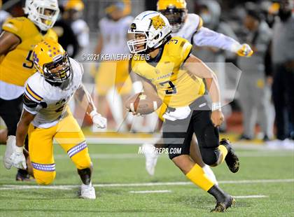 Thumbnail 1 in Edna Karr @ St. James photogallery.