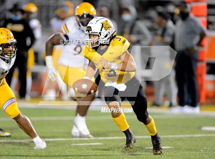 Thumbnail 3 in Edna Karr @ St. James photogallery.