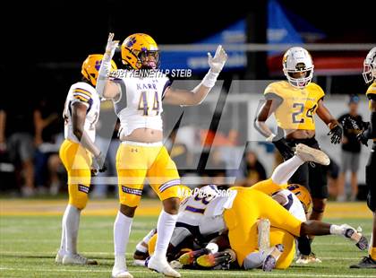 Thumbnail 3 in Edna Karr @ St. James photogallery.