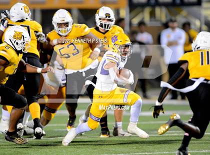 Thumbnail 1 in Edna Karr @ St. James photogallery.