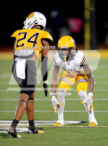Thumbnail 1 in Edna Karr @ St. James photogallery.