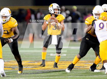Thumbnail 3 in Edna Karr @ St. James photogallery.