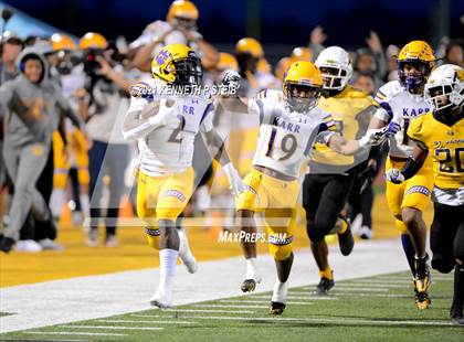 Thumbnail 1 in Edna Karr @ St. James photogallery.