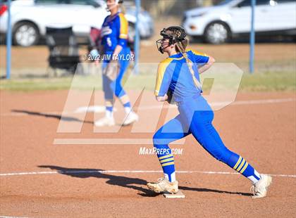 Thumbnail 3 in Ranger @ Lipan photogallery.