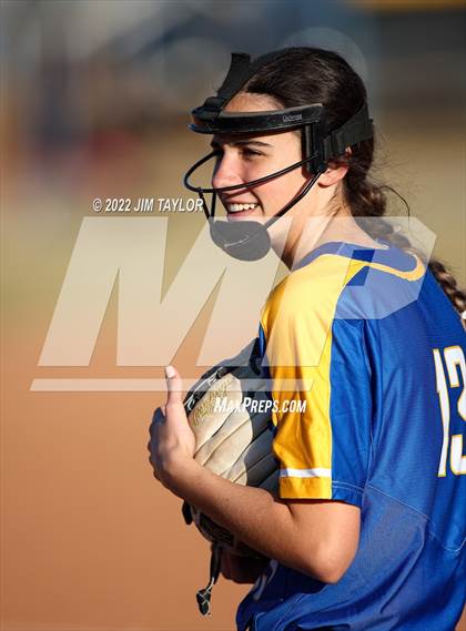 Thumbnail 1 in Ranger @ Lipan photogallery.
