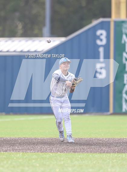 Thumbnail 3 in Alvin @ Kingwood (UIL Baseball 6A Area Playoff) photogallery.