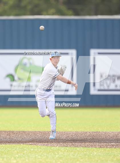 Thumbnail 3 in Alvin @ Kingwood (UIL Baseball 6A Area Playoff) photogallery.