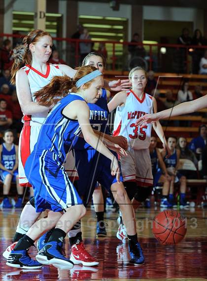 Thumbnail 2 in McPherson vs. Winfield photogallery.
