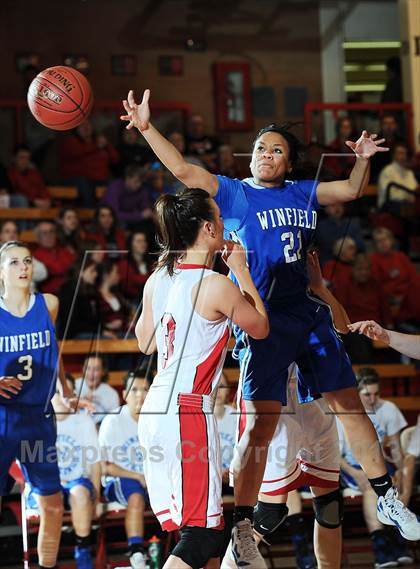 Thumbnail 1 in McPherson vs. Winfield photogallery.