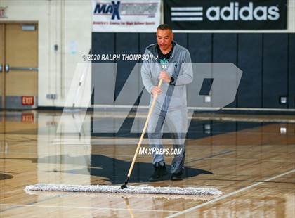 Thumbnail 2 in Davis vs. Clovis North (Adidas Challenge) photogallery.