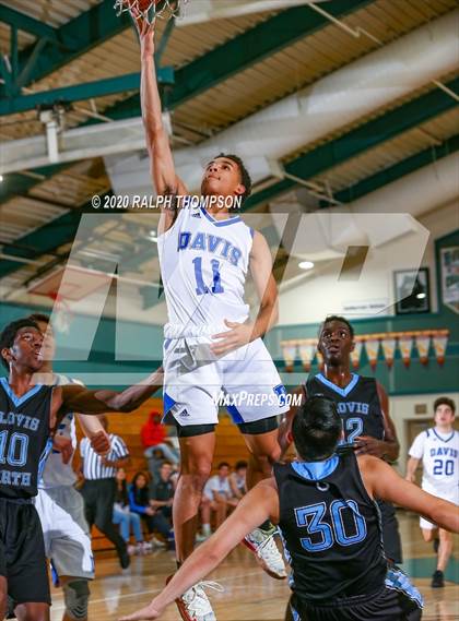 Thumbnail 3 in Davis vs. Clovis North (Adidas Challenge) photogallery.