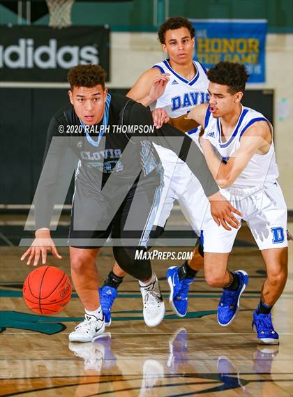 Thumbnail 3 in Davis vs. Clovis North (Adidas Challenge) photogallery.