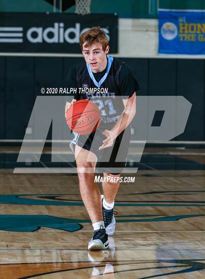 Thumbnail 3 in Davis vs. Clovis North (Adidas Challenge) photogallery.