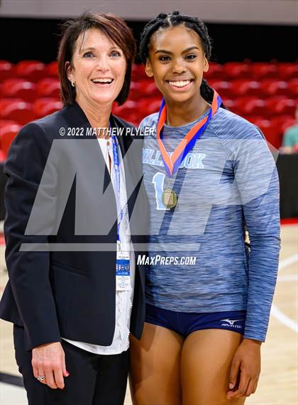 Thumbnail 1 in Sun Valley vs Millbrook (NCHSAA 4A Final) (2 of 2 - Awards, Team Photos, Intros) photogallery.