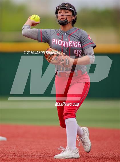 Thumbnail 2 in Pioneer @ Pharr-San Juan-Alamo Memorial photogallery.