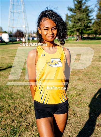 Thumbnail 2 in SJS Metro League Center Meet #2 photogallery.