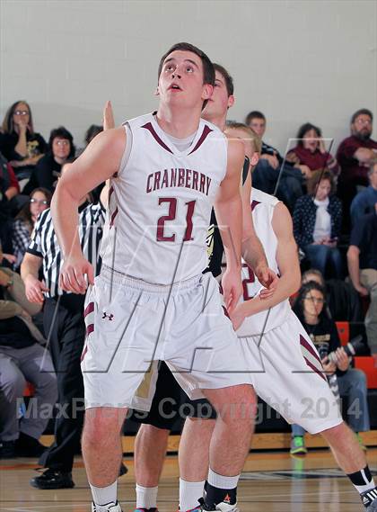 Thumbnail 1 in Keystone vs Cranberry Area (PIAA D9 AA 1st Round) photogallery.
