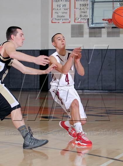 Thumbnail 2 in Keystone vs Cranberry Area (PIAA D9 AA 1st Round) photogallery.