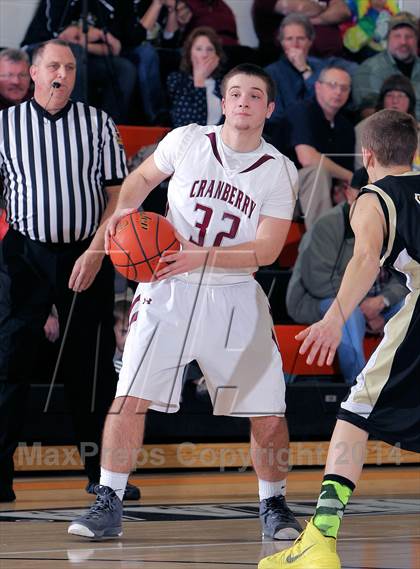 Thumbnail 2 in Keystone vs Cranberry Area (PIAA D9 AA 1st Round) photogallery.