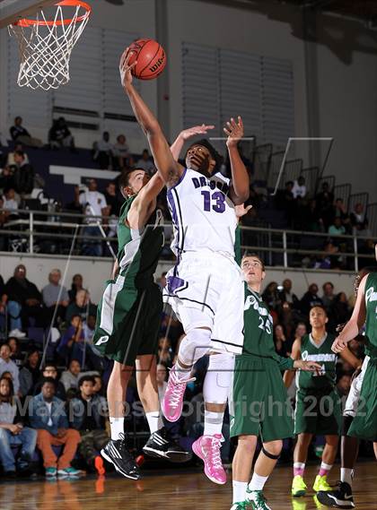 Thumbnail 1 in Ponderosa vs. Sacramento (St. Hope Elite Hoops Classic) photogallery.