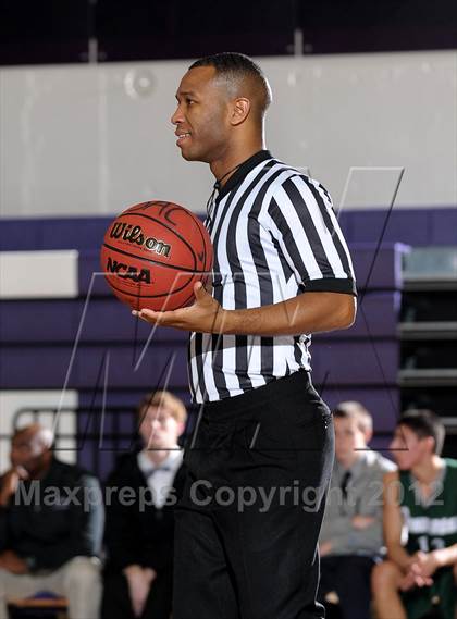 Thumbnail 1 in Ponderosa vs. Sacramento (St. Hope Elite Hoops Classic) photogallery.