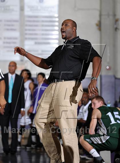 Thumbnail 2 in Ponderosa vs. Sacramento (St. Hope Elite Hoops Classic) photogallery.