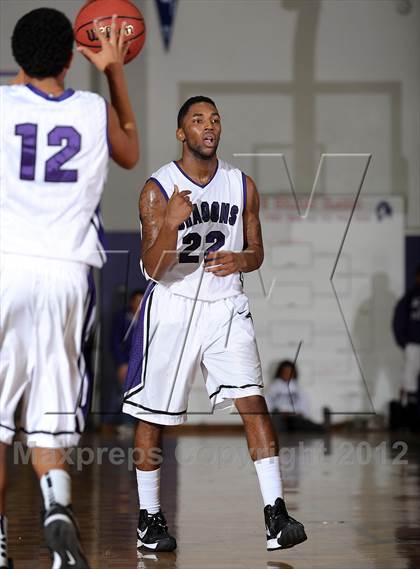 Thumbnail 3 in Ponderosa vs. Sacramento (St. Hope Elite Hoops Classic) photogallery.