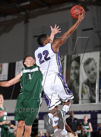 Thumbnail 1 in Ponderosa vs. Sacramento (St. Hope Elite Hoops Classic) photogallery.