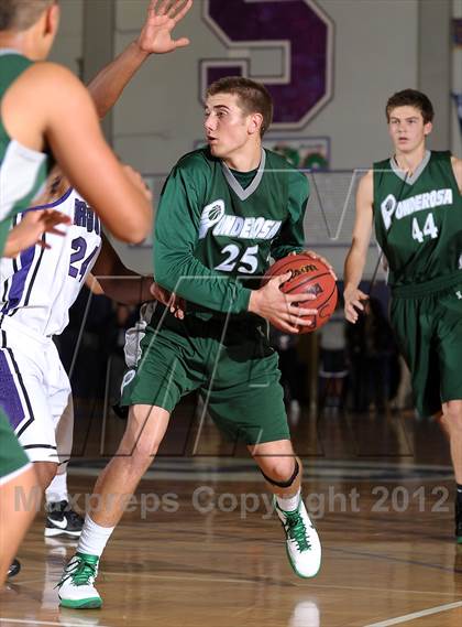 Thumbnail 1 in Ponderosa vs. Sacramento (St. Hope Elite Hoops Classic) photogallery.