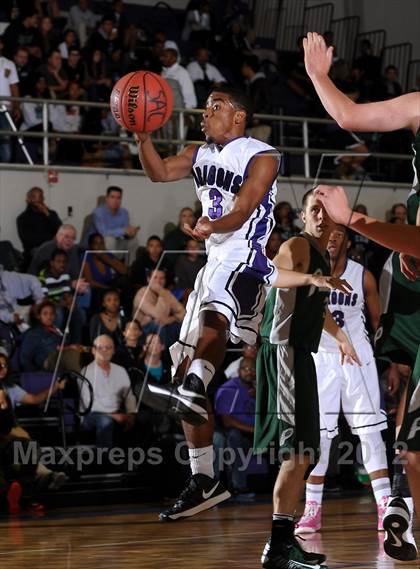 Thumbnail 3 in Ponderosa vs. Sacramento (St. Hope Elite Hoops Classic) photogallery.