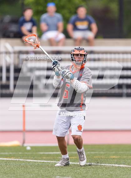 Thumbnail 3 in Newton North vs. Xaverian Brothers (MIAA Division 1 South Quarterfinal) photogallery.
