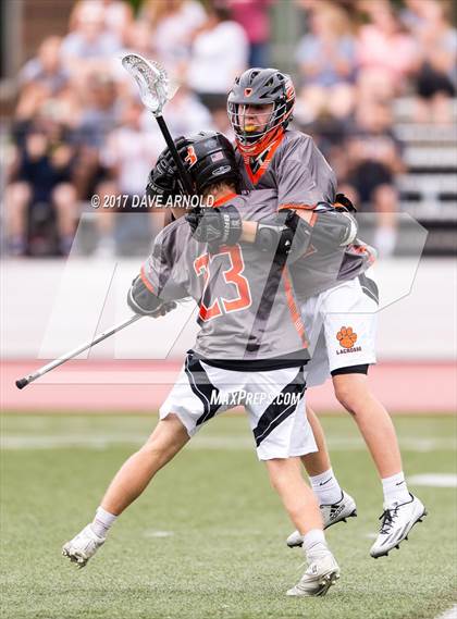 Thumbnail 3 in Newton North vs. Xaverian Brothers (MIAA Division 1 South Quarterfinal) photogallery.