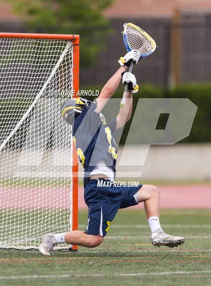 Thumbnail 3 in Newton North vs. Xaverian Brothers (MIAA Division 1 South Quarterfinal) photogallery.