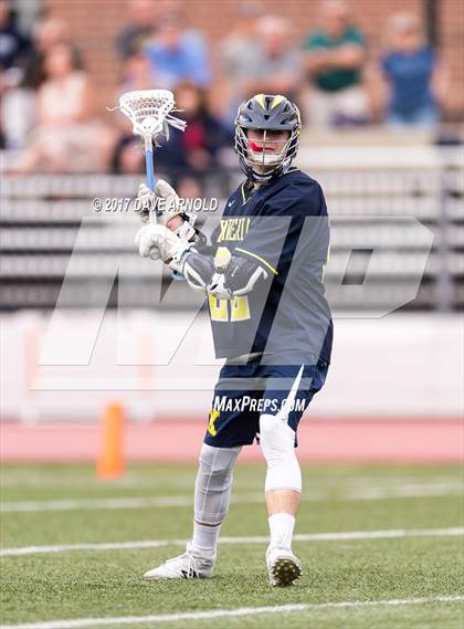 Thumbnail 2 in Newton North vs. Xaverian Brothers (MIAA Division 1 South Quarterfinal) photogallery.