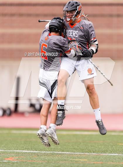 Thumbnail 2 in Newton North vs. Xaverian Brothers (MIAA Division 1 South Quarterfinal) photogallery.